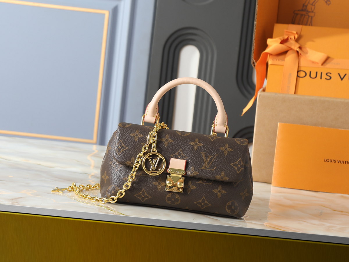 Designer Shoulder Bag for Women 21.0x12.5x6.0cm LEM416
