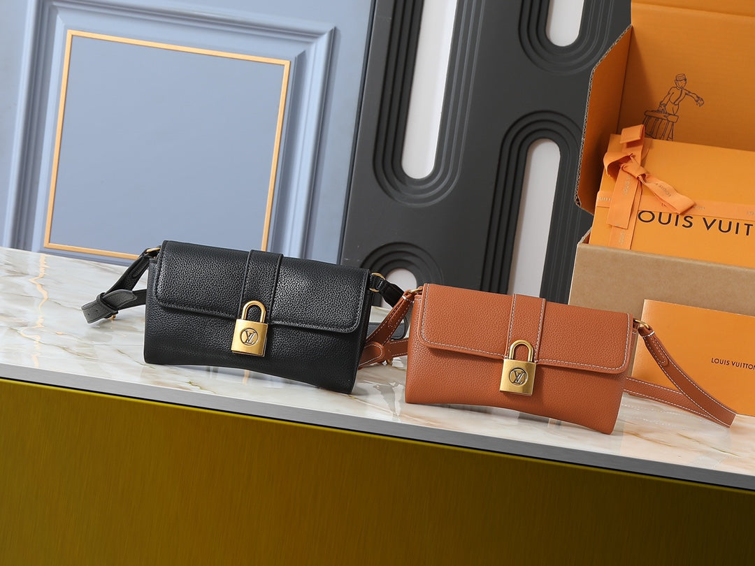 Designer Crossbody Bag for Women 22.0x13.0x3.5cm LEM302