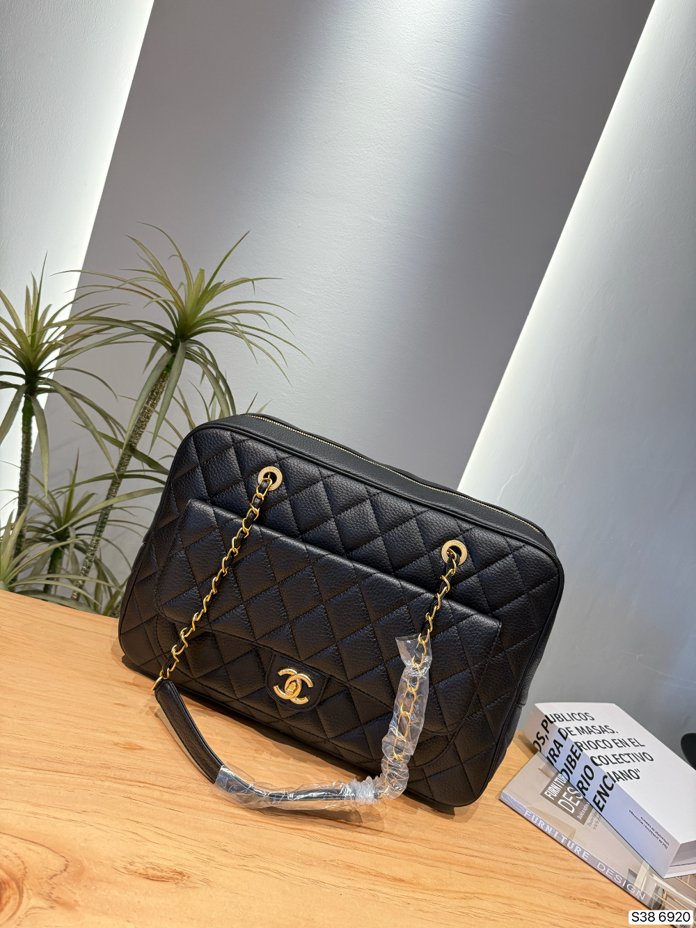Black Handbag for Women 40*27cm CEM296