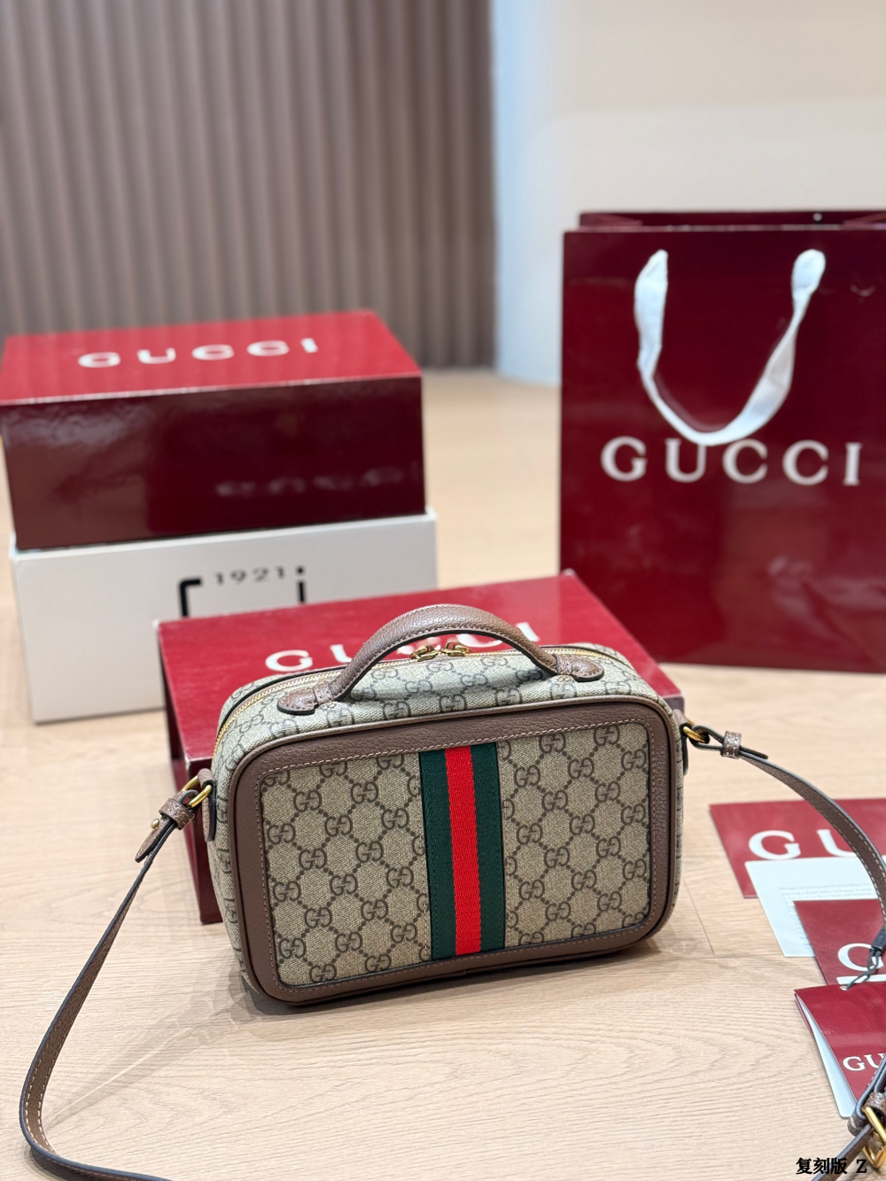 Travel Bag for Women GEM153