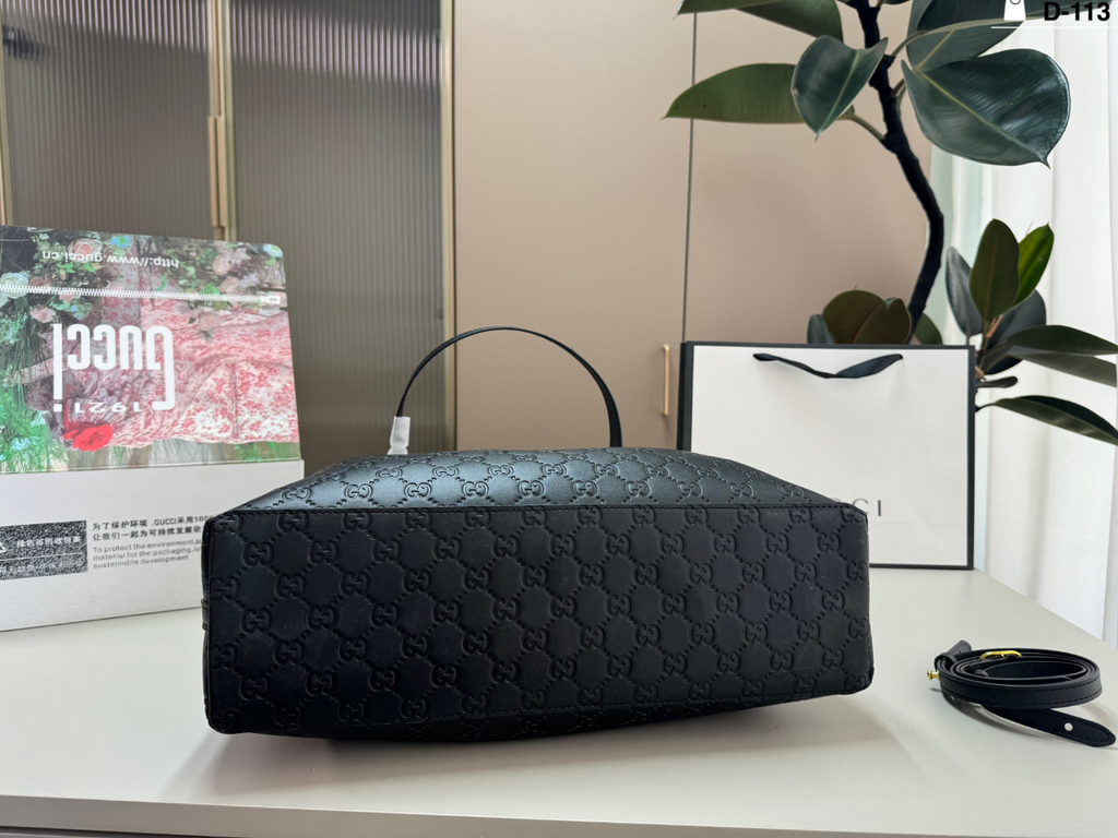 Fashion Handbag for Women 39x26cm GEM160