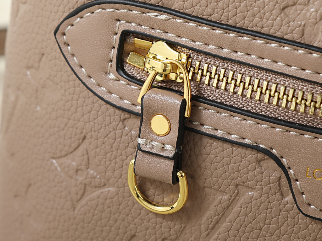 Fashion Handbag for Women 25*22*10cm LEM412