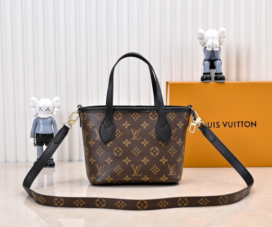 Travel Bag for Women 24x14x9cm LEM368