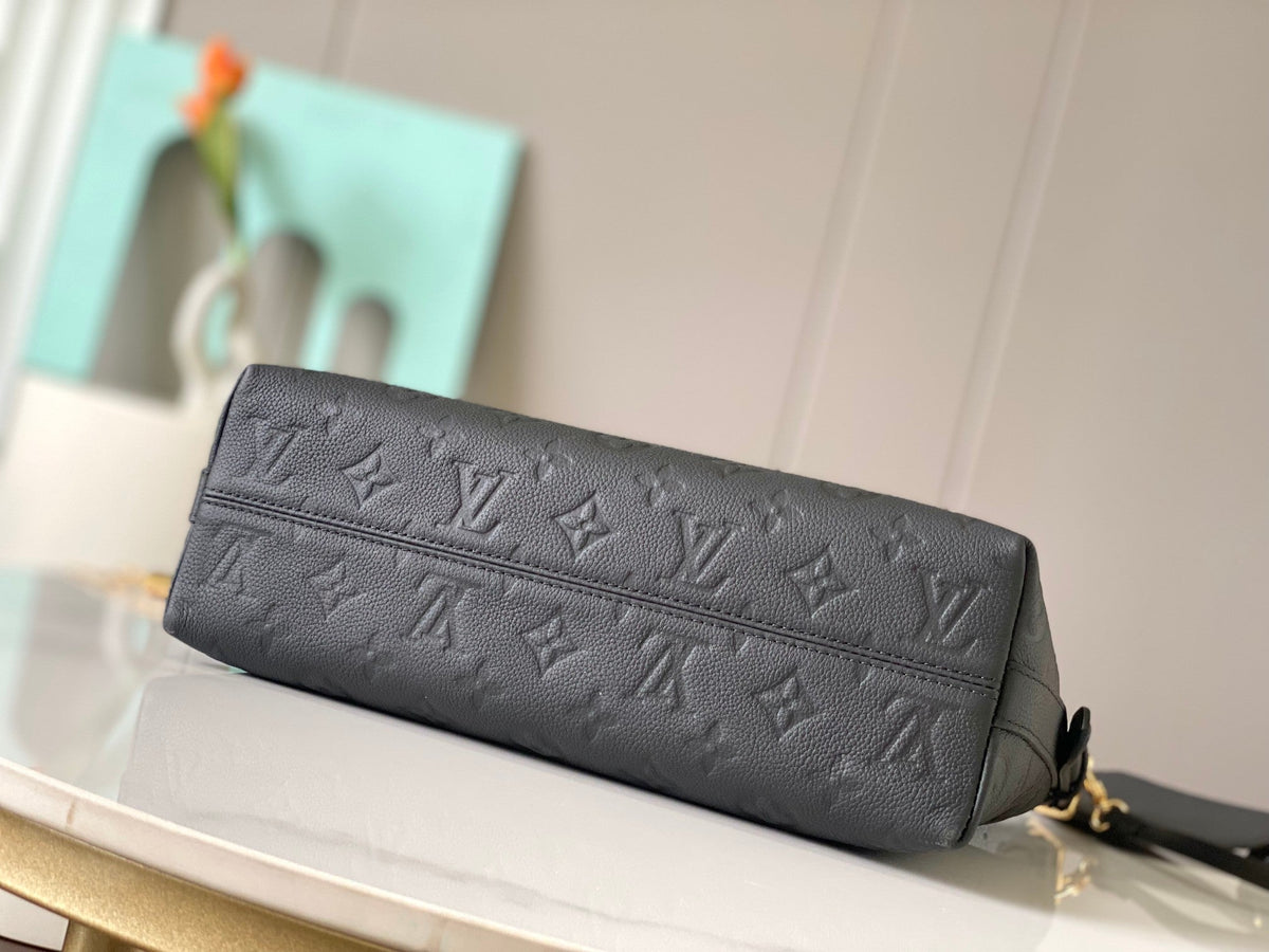 Genuine Leather Crossbody Bag for Women 27x22x10.5cm LEM354