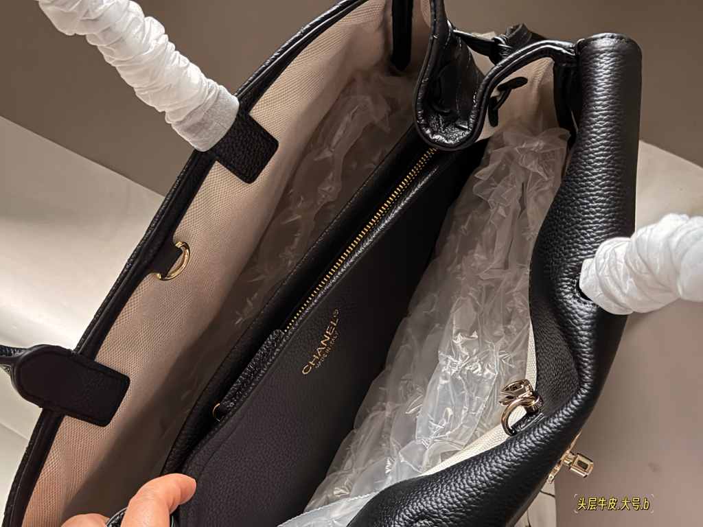 Black/Brown Handbag for Women 38*25cm CEM289