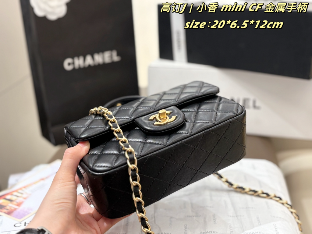 Black/White Handbag for Women 20*6.5*12cm CEM266