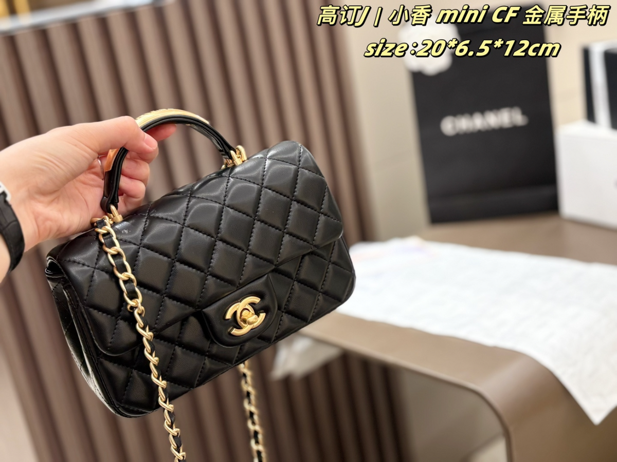 Black/White Handbag for Women 20*6.5*12cm CEM266