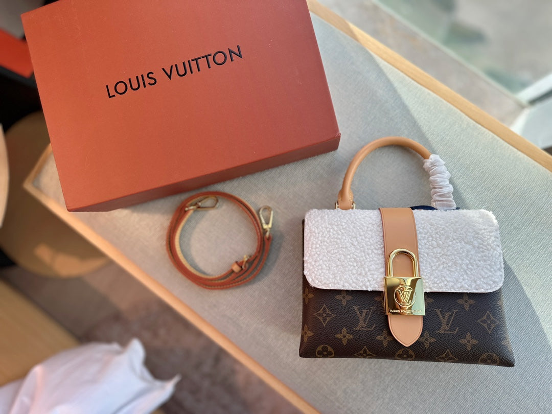 Fashion Bag for Women 20*16cm LEM89