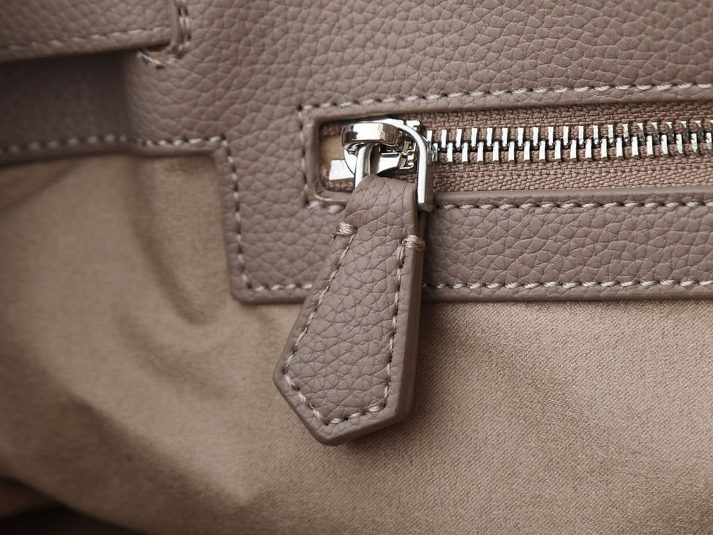 Designer Shoulder Bag for Women LEM298