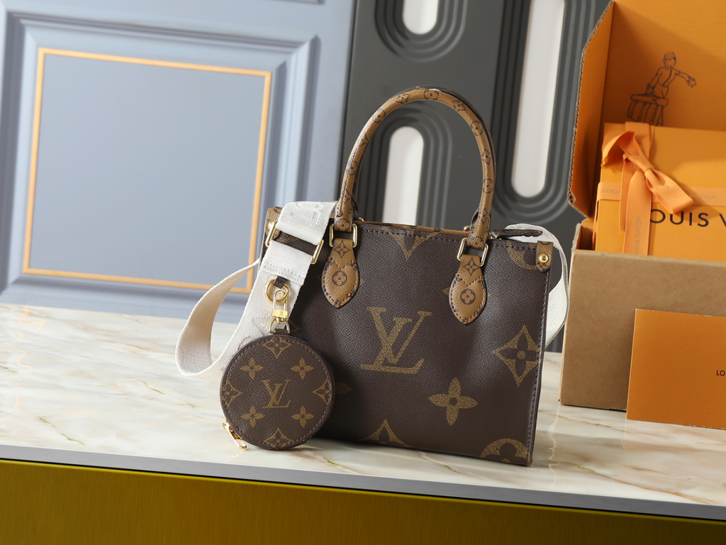 Brown Handbag for Women 41.0x34.0x19.0cm LEM435