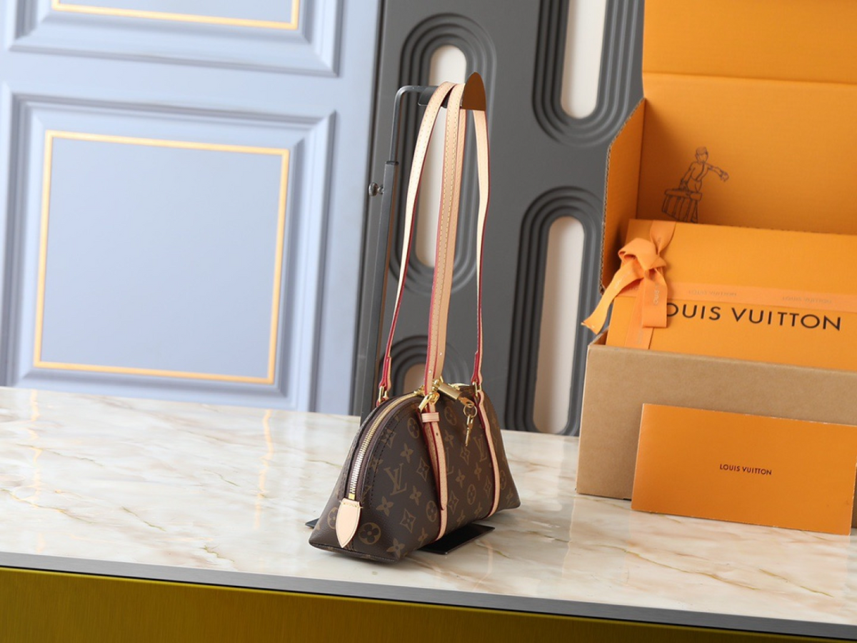 Fashion Handbag for Women 29cm LEM409