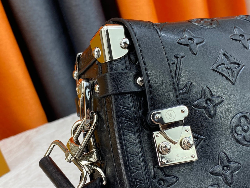 Black Bag for Women 21x14x6cm LEM107