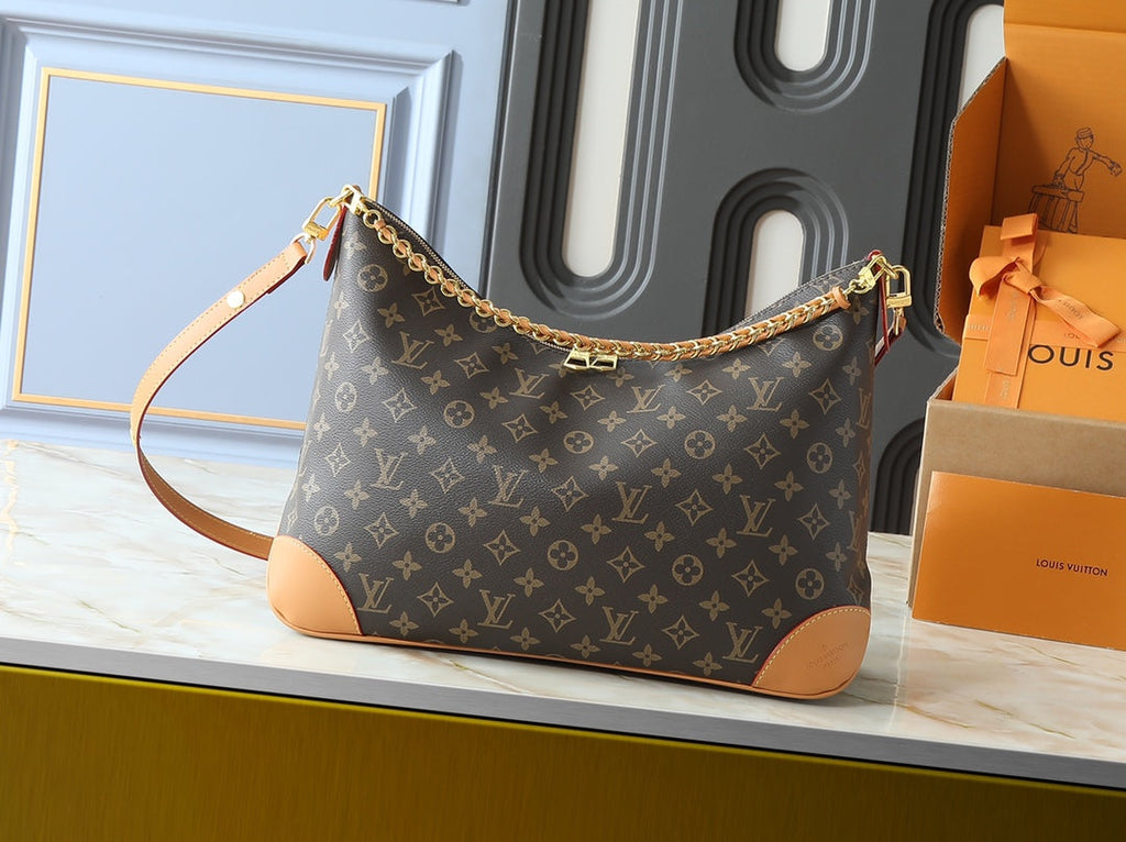 Designer Crossbody Bag for Women 40x29x15cm LEM277