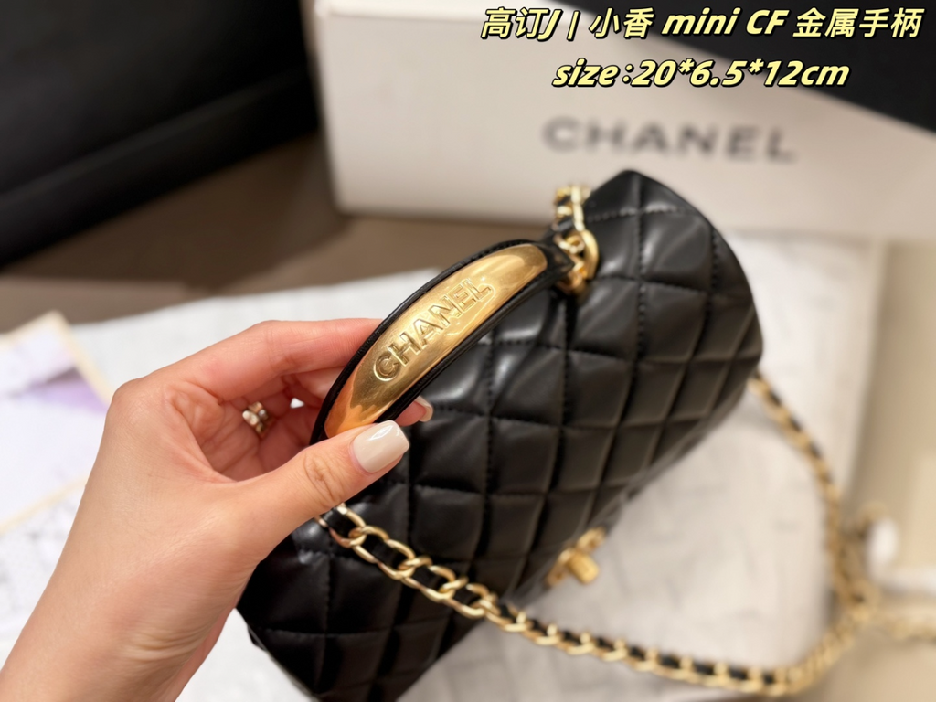Black/White Handbag for Women 20*6.5*12cm CEM266