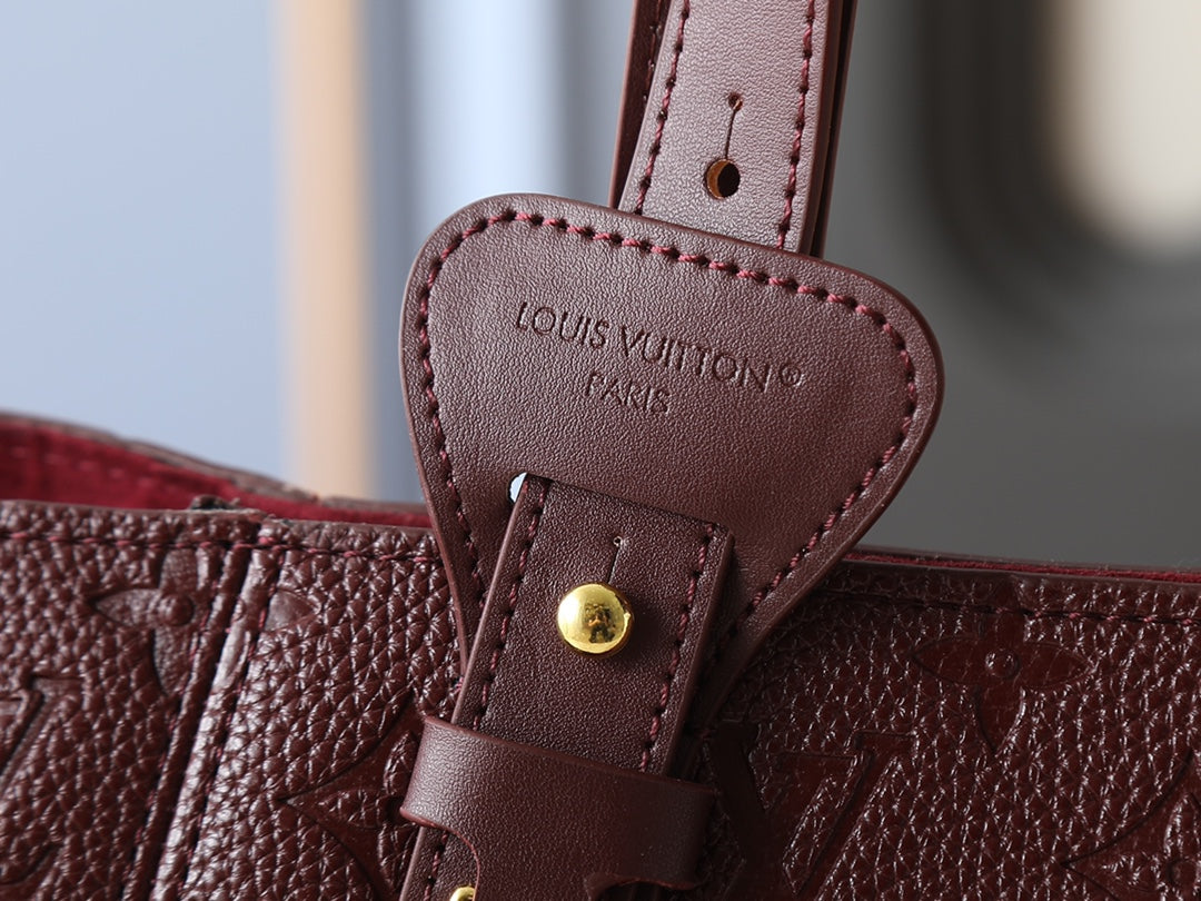 Designer Crossbody Bag for Women LEM297