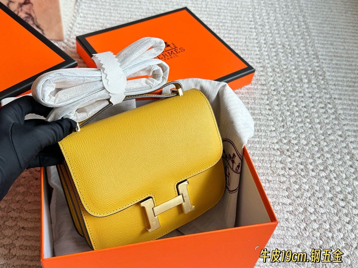 Genuine Leather Crossbody Bag for Women 19*13cm HEM66