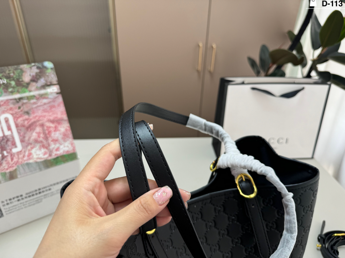 Fashion Handbag for Women 39x26cm GEM160