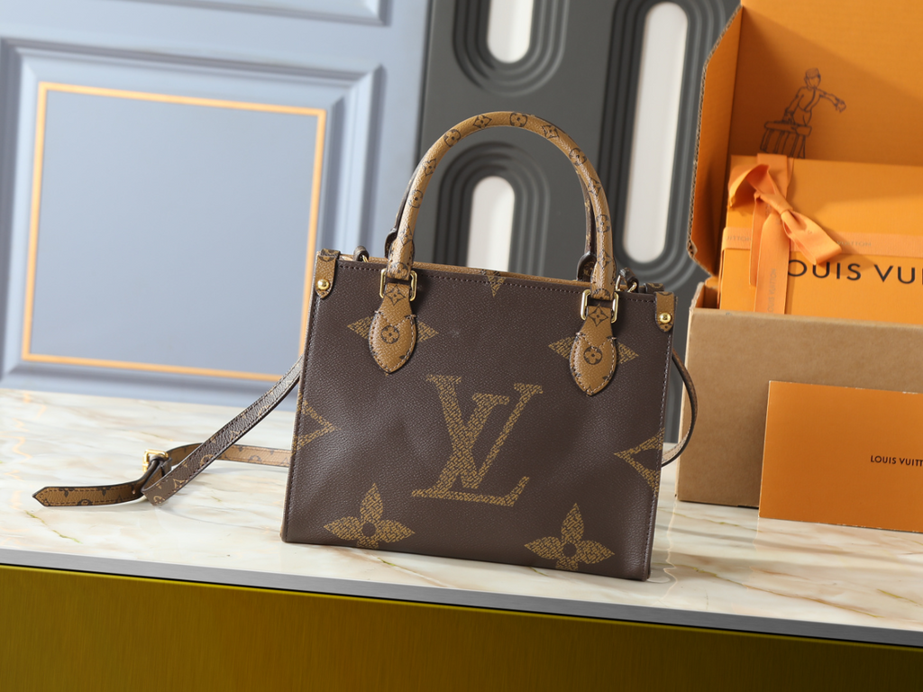 Brown Handbag for Women 41.0x34.0x19.0cm LEM435