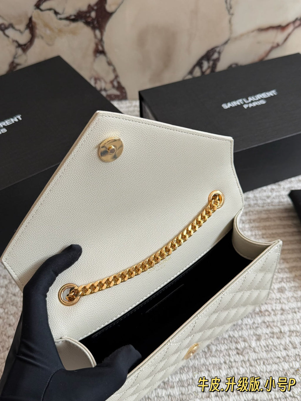 Designer Black/White Handbag for Women 21*13cm SEM06