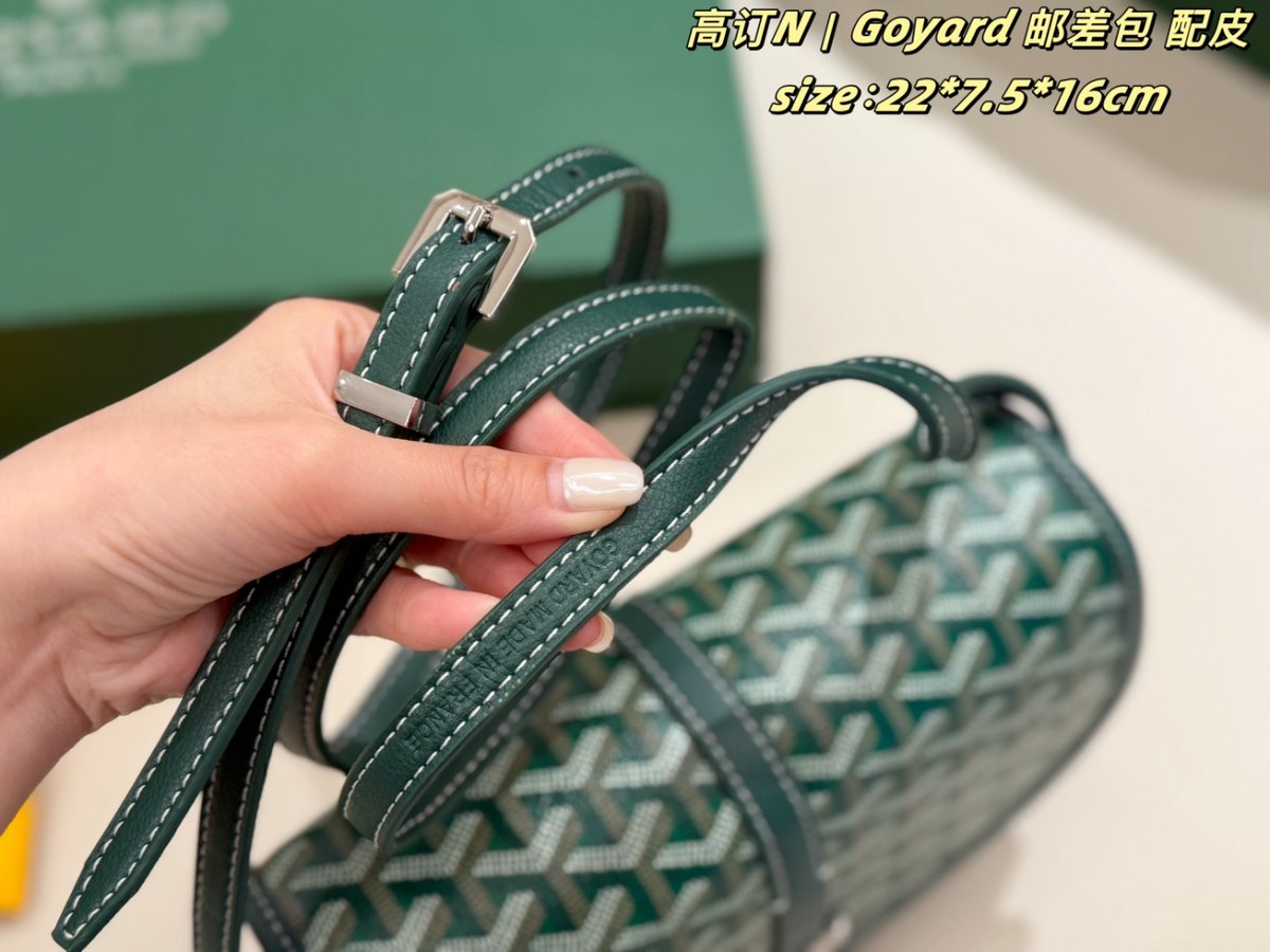 Vintage Crossbody Bag for Women 22*7.5*16cm GOEM05
