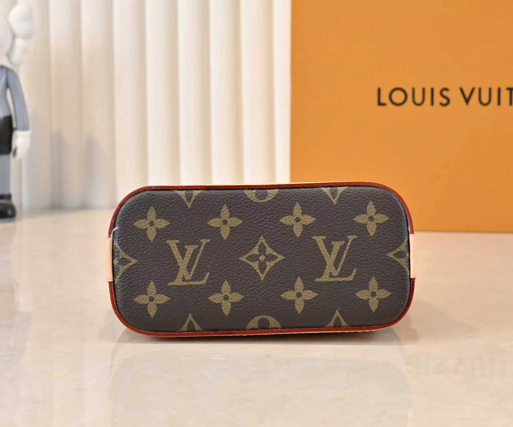 Fashion Handbag for Women 25*19*12cm LEM372