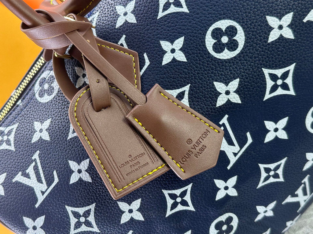 Designer Canvas Crossbody Bag for Women 30x21x17cm LEM289