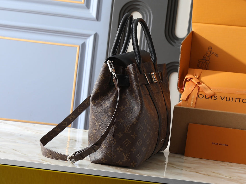 Designer Shoulder Bag for Women LEM298
