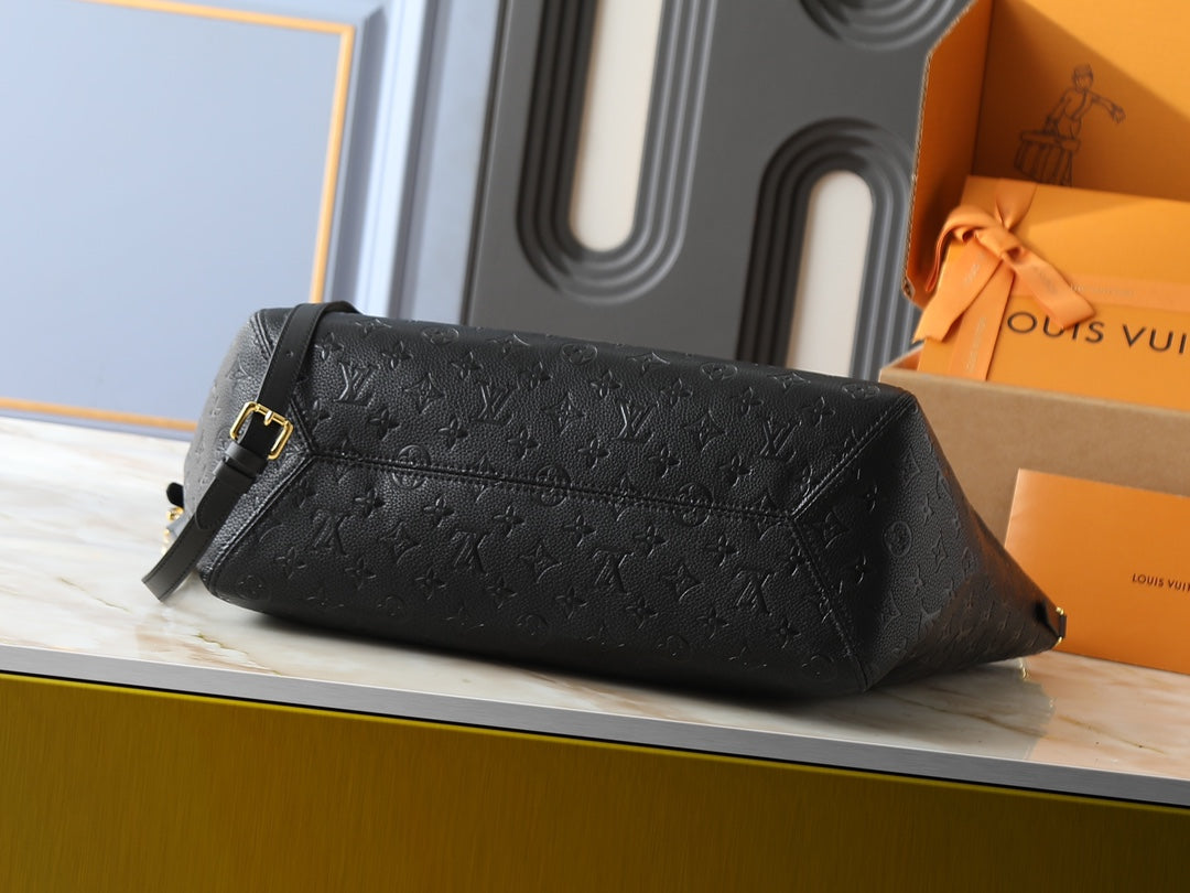 Designer Crossbody Bag for Women LEM297