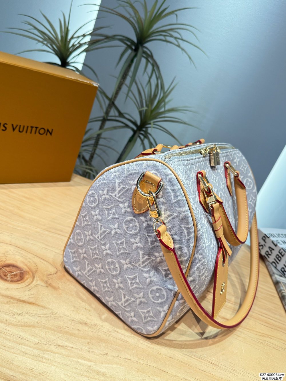 Gray/Silver Handbag for Women 30x21x17cm LEM483