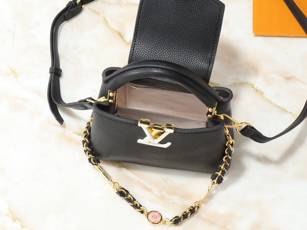 Black/White Handbag for Women 31.5x20.0x11.0cm LEM512
