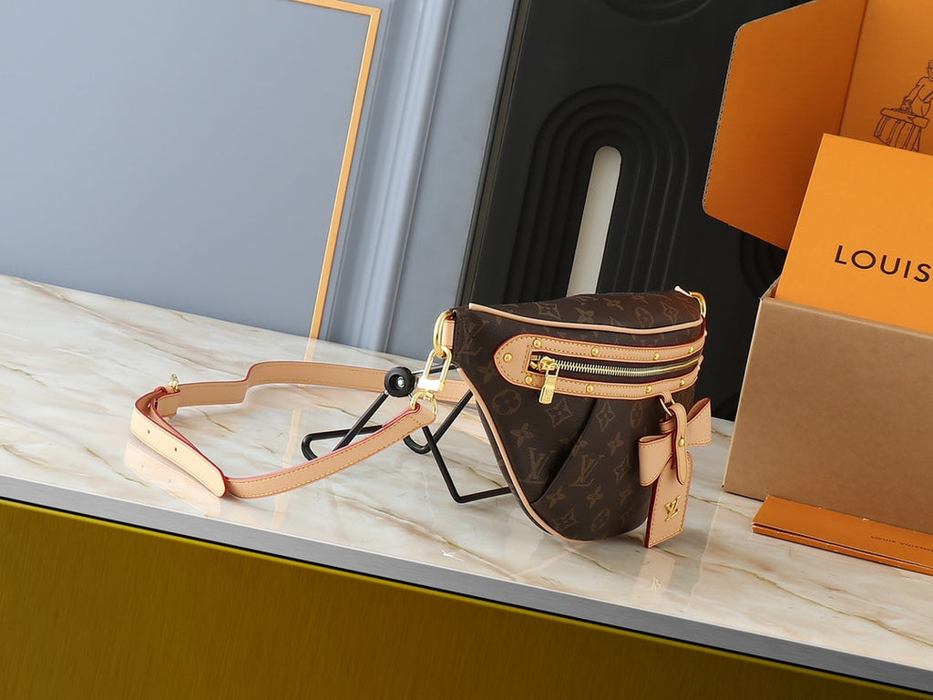 Designer Shoulder Bag for Women LEM243
