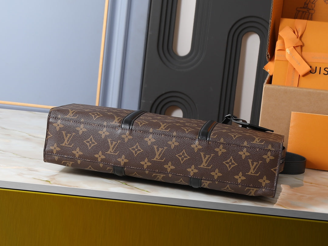 Black/Brown Bag for Women 31*39*8.5cm LEM330
