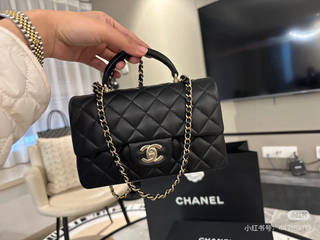 Designer Shoulder Bag for Women 20*12cm CEM176