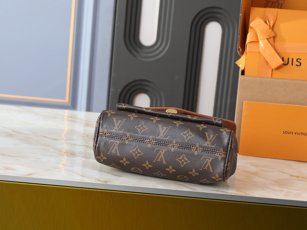 Black Handbag for Women 30cm LEM336