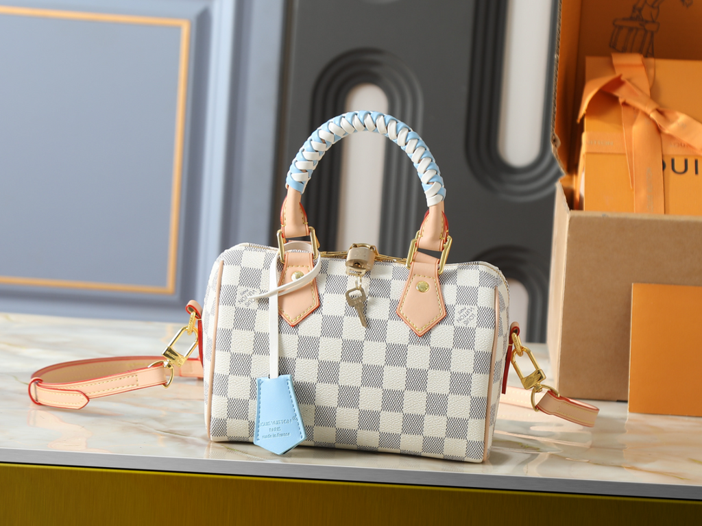 Brown/Blue Bag for Women 20.5x13.5x12.0cm LEM505
