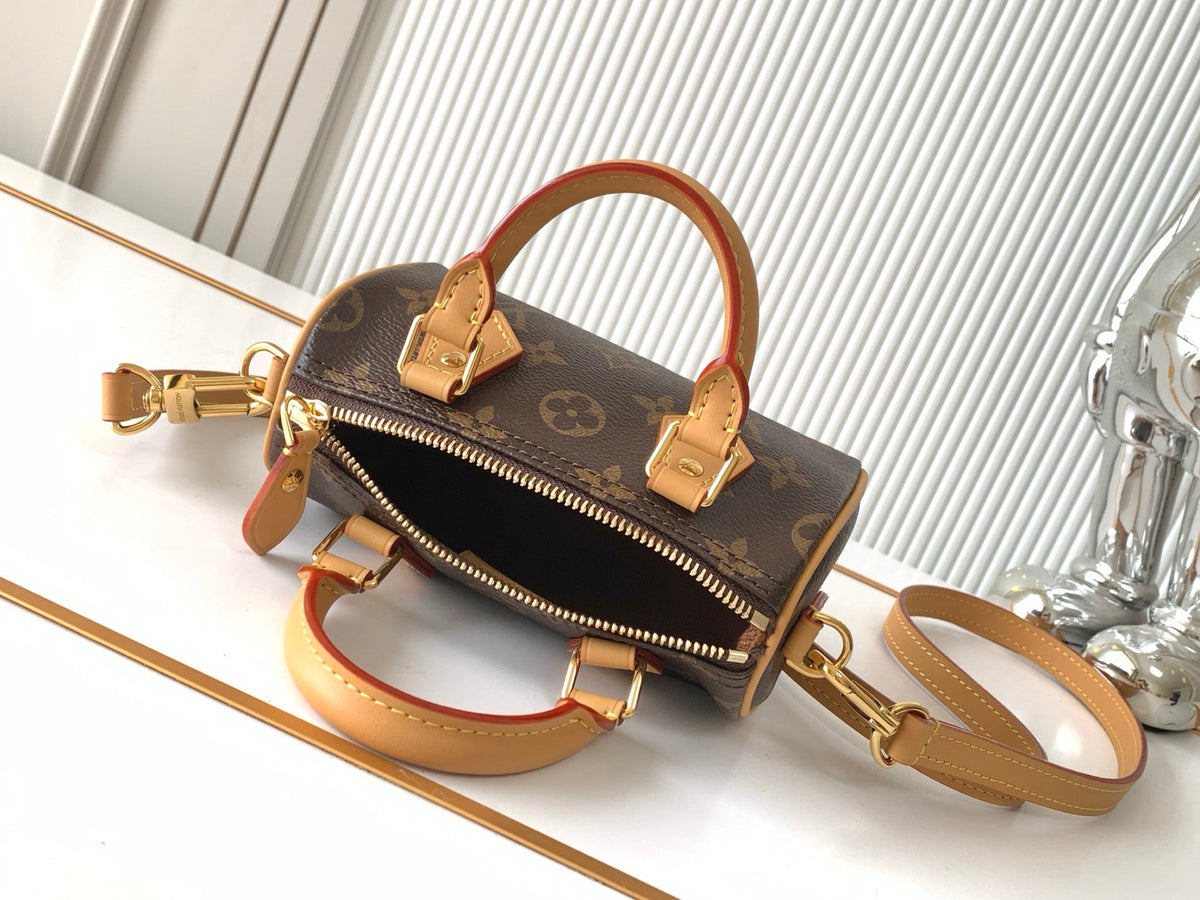 Fashion Handbag for Women 16.0x11.0x9.0cm LEM374