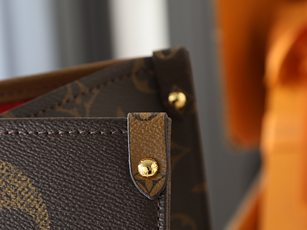 Brown Handbag for Women 41.0x34.0x19.0cm LEM435