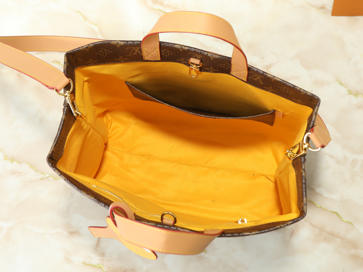 Brown Handbag for Women 35*28*13cm LEM492