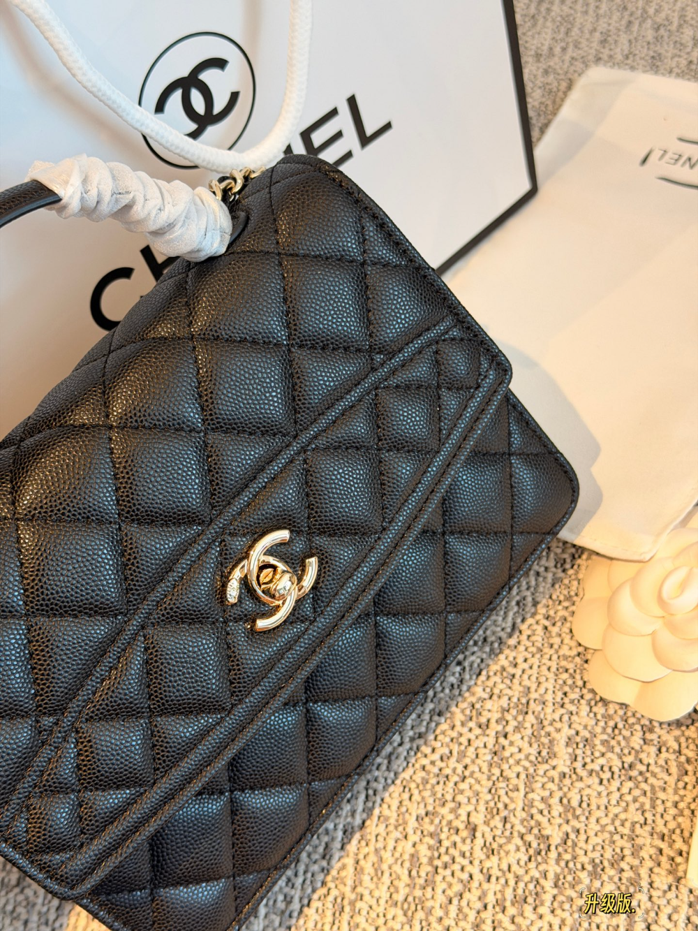 Black/White Handbag for Women 21*15.5cm CEM305
