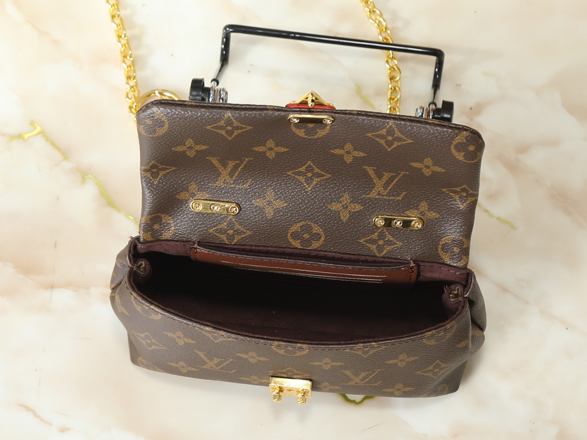 Designer Shoulder Bag for Women 21.0x12.5x6.0cm LEM416