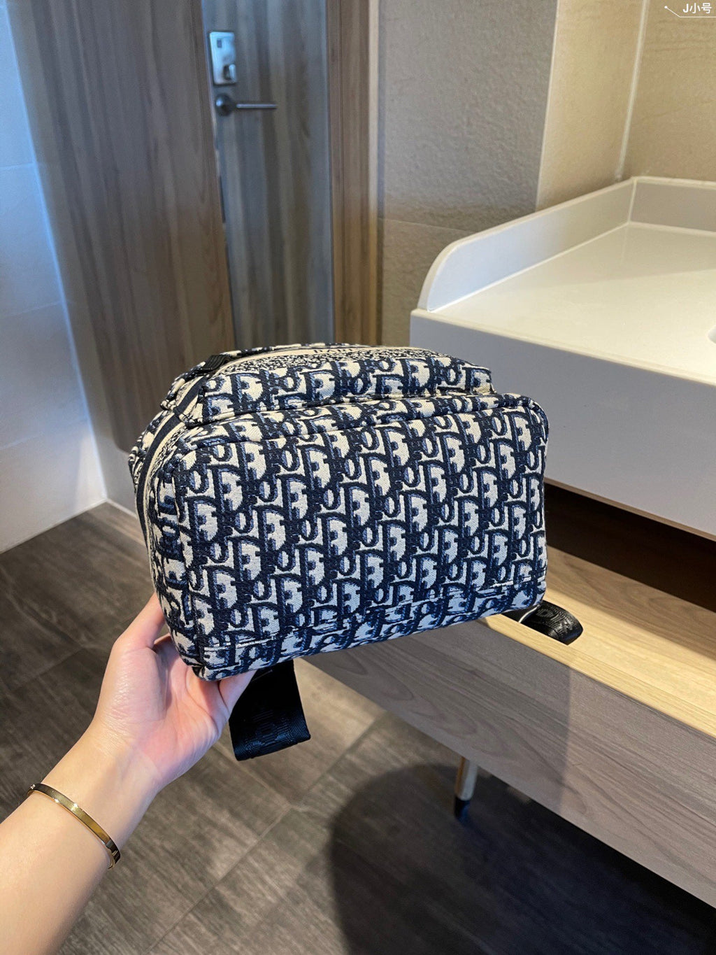 Fashion Bag for Women 23*13*33cm DEM106