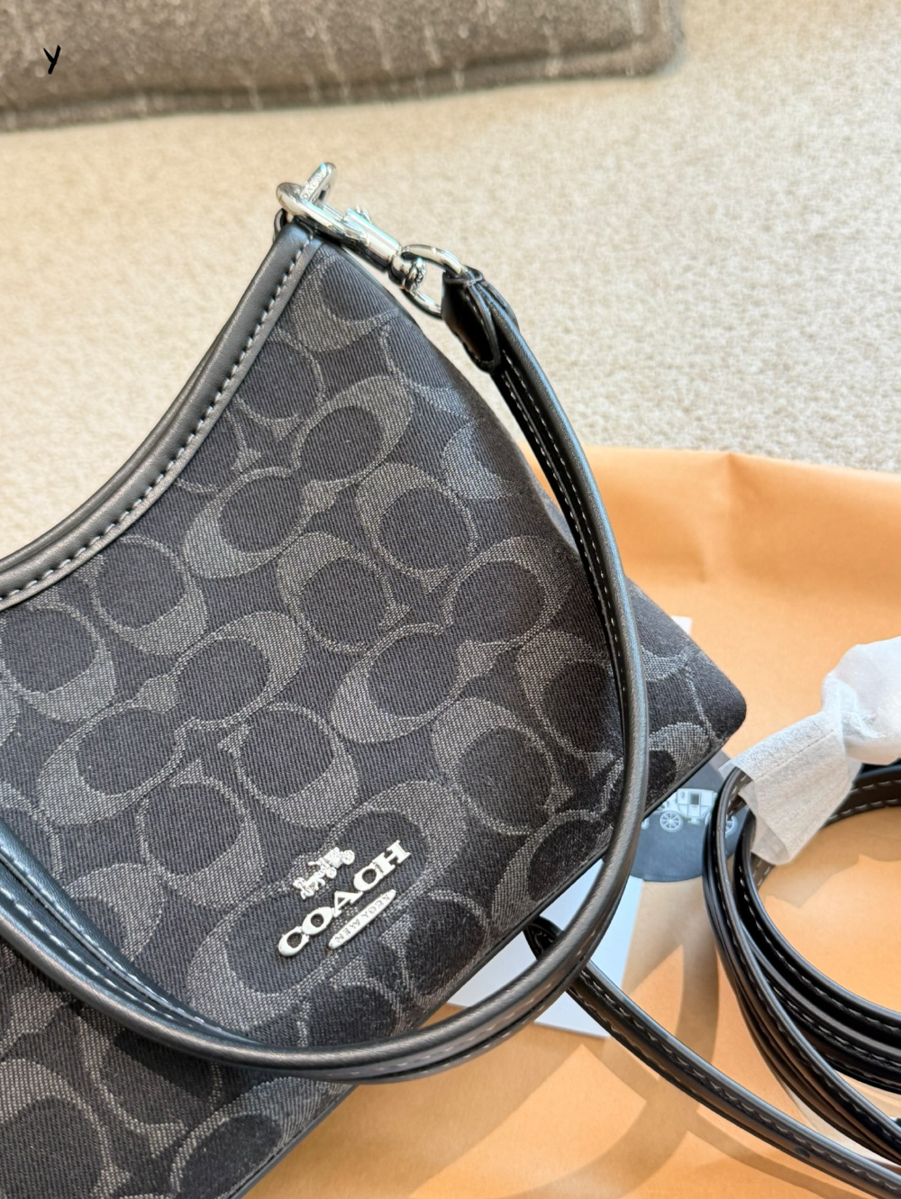 Black/Blue Handbag for Women 20cm COEM06