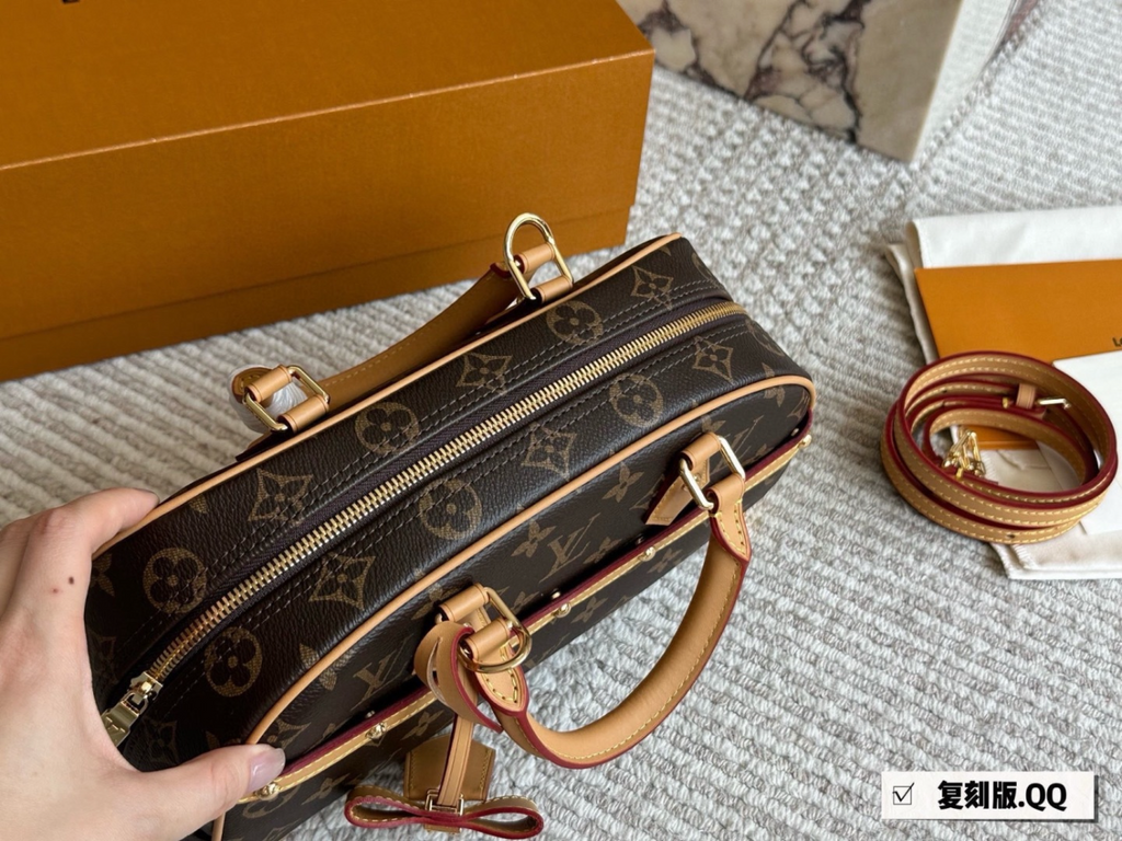 White/Brown Handbag for Women 27*19cm LEM517