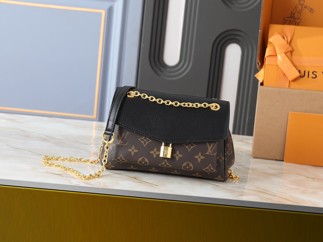 Black Handbag for Women 30cm LEM336