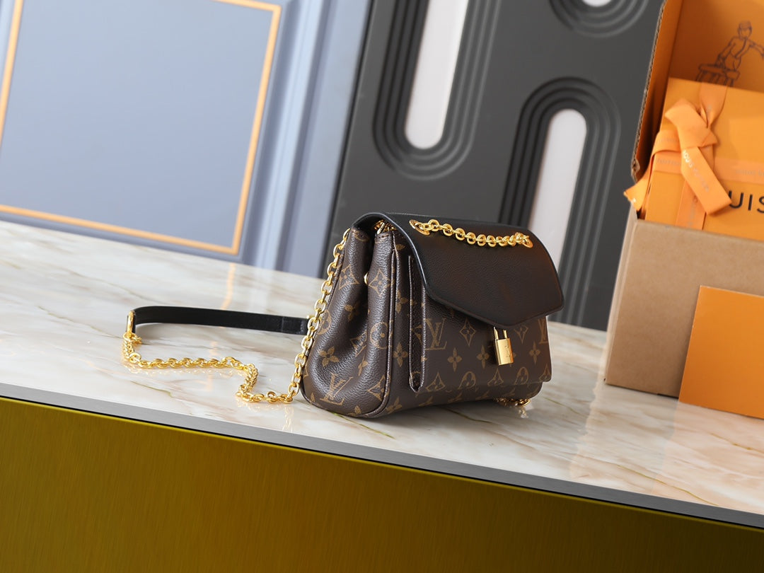 Black Handbag for Women 30cm LEM336