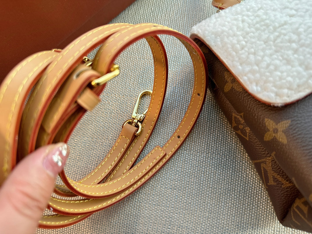 Fashion Bag for Women 20*16cm LEM89