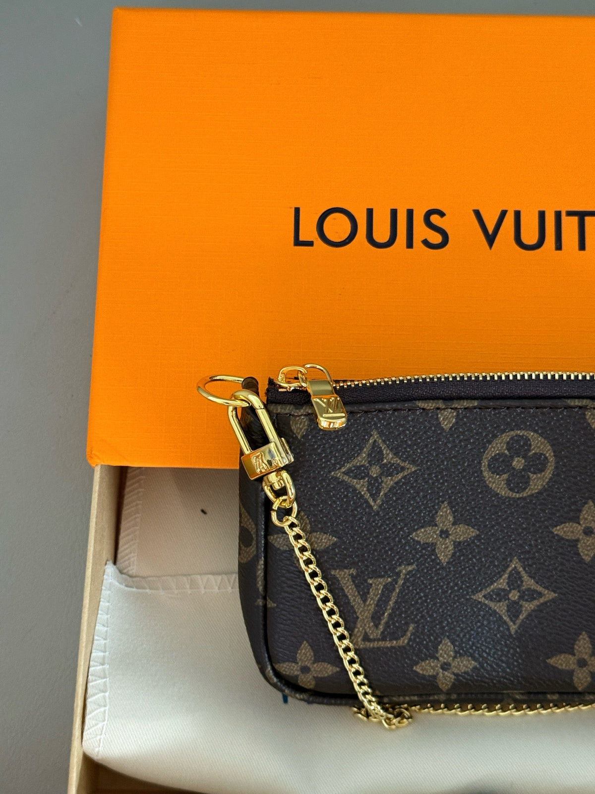 Designer Clash Color Crossbody Bag for Women 10*4cm LEM253