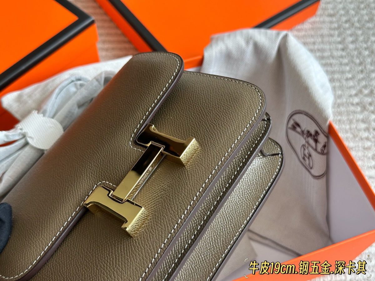 Genuine Leather Crossbody Bag for Women 19*13cm HEM66