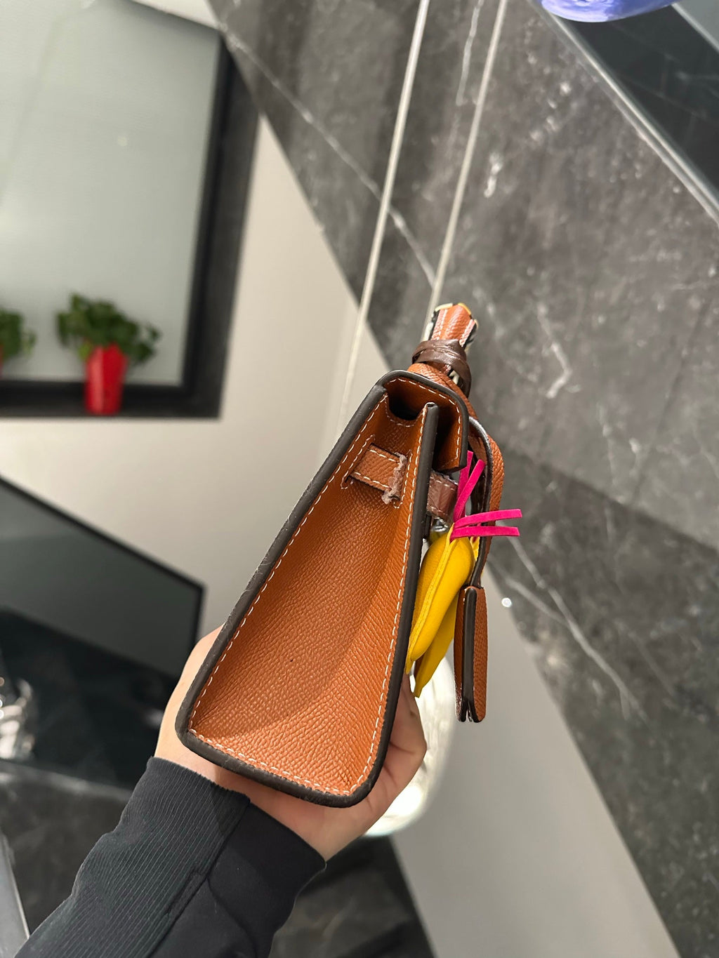 Designer Genuine Leather Crossbody Bag for Women 20cm HEM95