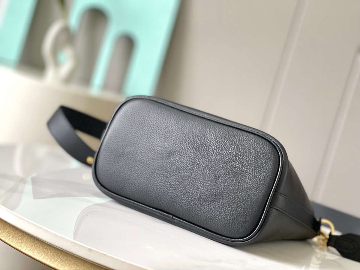 Travel Bag for Women 20x20.5x12cm LEM348
